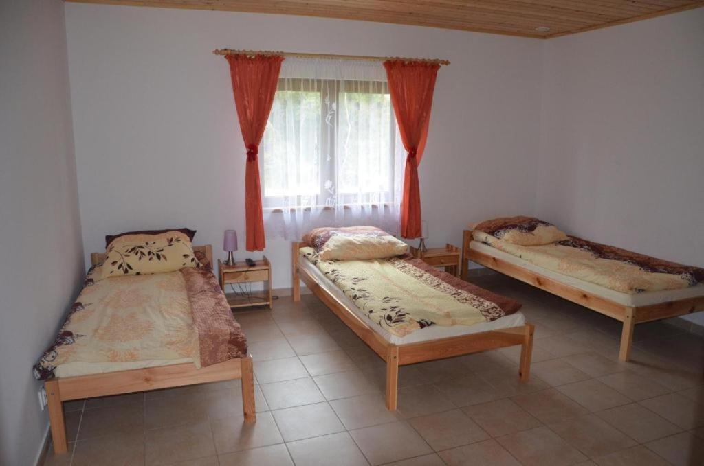 Agroturystyka U Siwego Rokitki  Exterior photo